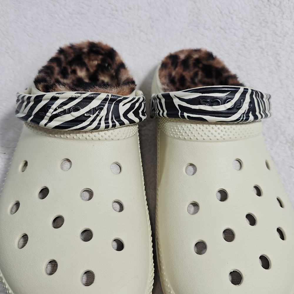 Crocs Classic Lined Animal Remix Clog - Picture 10 of 13